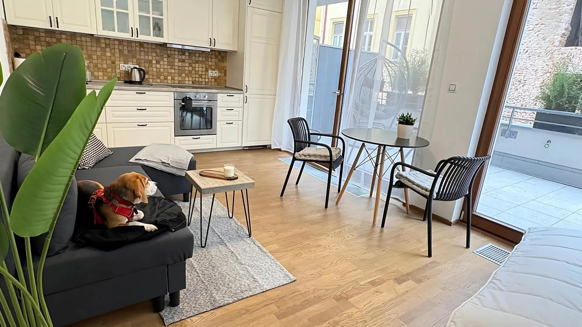 Modern Studio With Spacious Terrace Prague Andel 0*,  Tschechische Republik